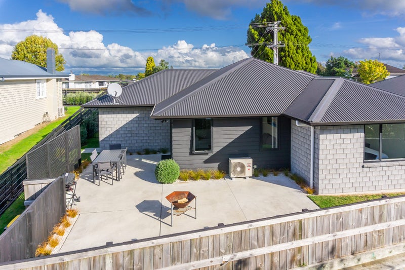 14 Ballance Street, Kihikihi, Te Awamutu - Carousel 1