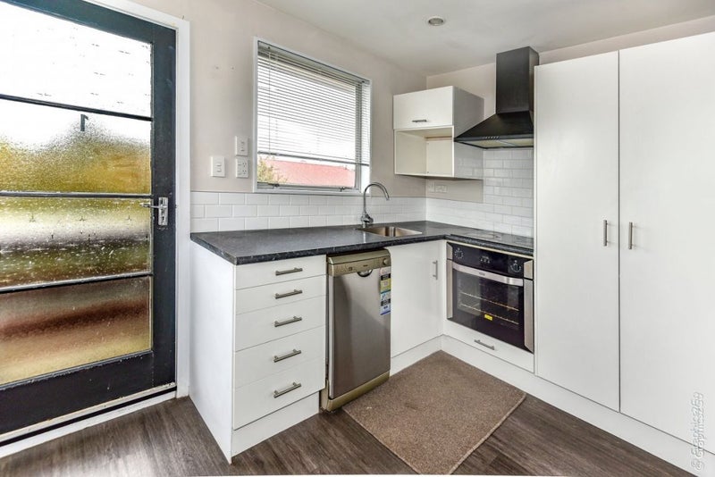 1/41 Wrights Road, Addington, Christchurch - Carousel 1