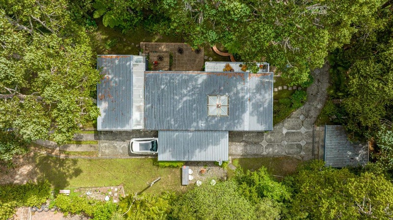 30 Kopiko Road, Titirangi, Auckland - Carousel 35