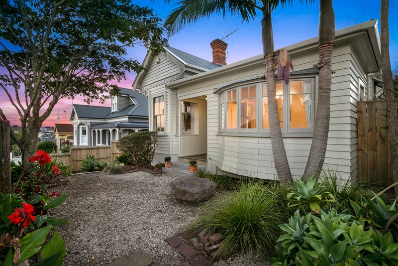 9 Tutanekai Street, Grey Lynn, Auckland - Carousel 1
