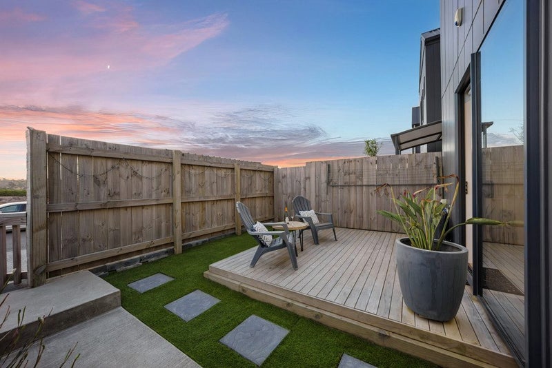 82 Tarapuka Road, Westgate, Auckland - Carousel 2