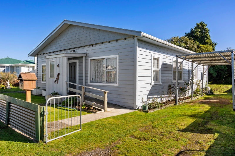 26 Seyton Street, Stratford - Carousel 1