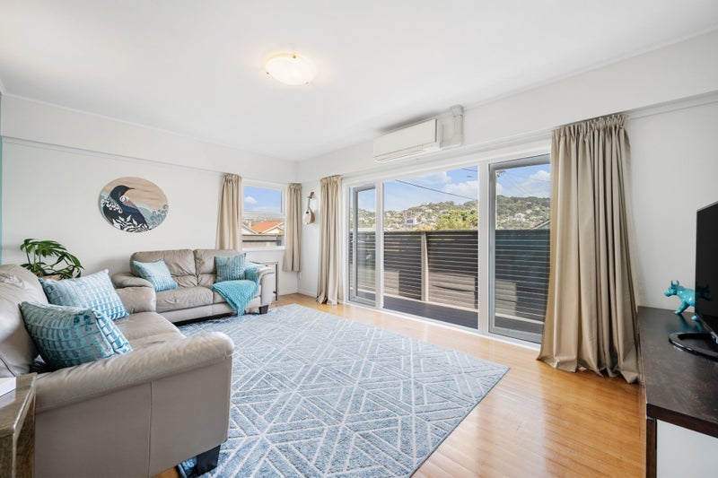 143A Rongotai Road, Kilbirnie, Wellington - Carousel 2