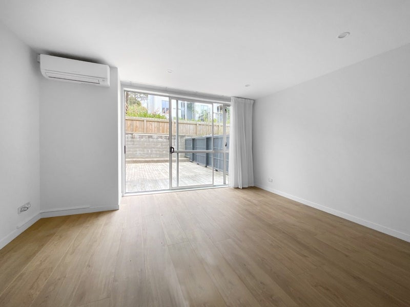 49/120 Rintoul Street, Newtown, Wellington - Carousel 2