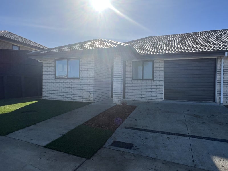 104 Pragma Rise, Huntington, Hamilton - Carousel 1