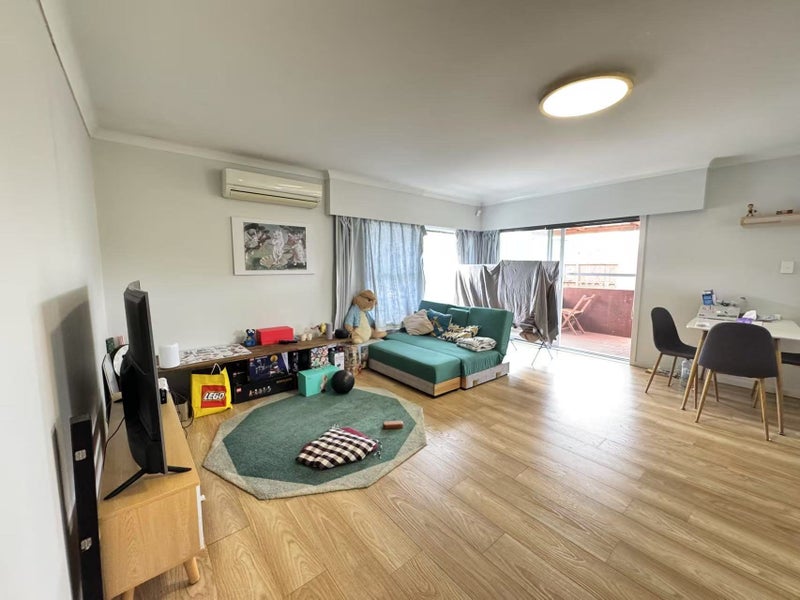 1/60 Taharoto Road, Takapuna, Auckland - Carousel 1