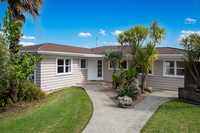 17 Tainui Street, Onerahi, Whangarei - Carousel 1