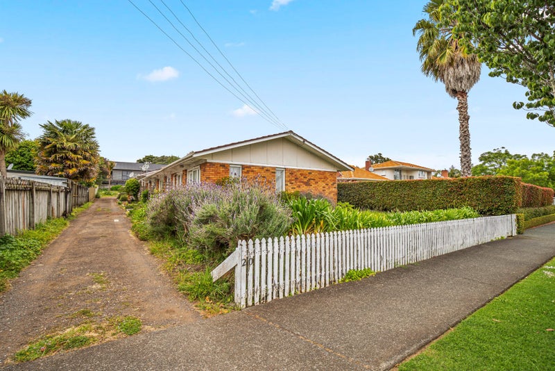 2/20 Henley Road, Mount Eden, Auckland - Carousel 10