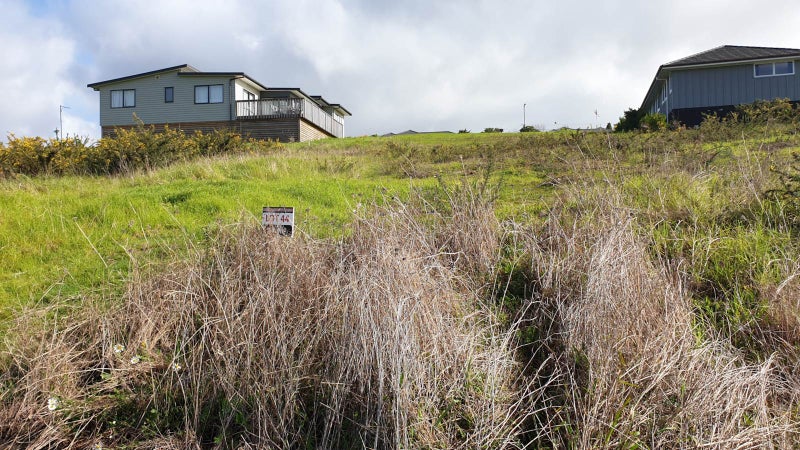 13 Pinehurst Close, Kamo, Whangarei - Carousel 1