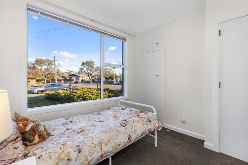 174 Beach Road, North New Brighton, Christchurch - Carousel 11