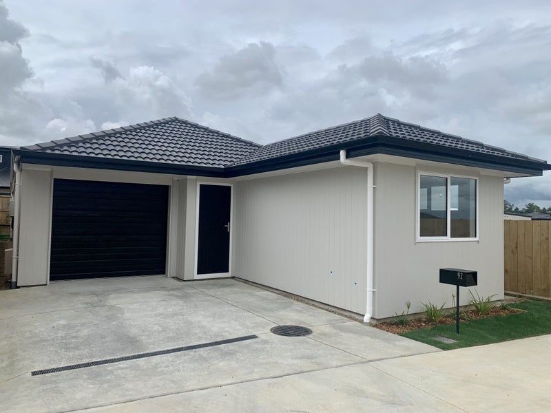 92 Pragma Rise, Huntington, Hamilton - Carousel 1