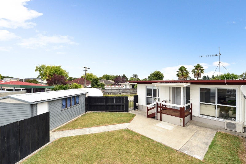 172A Maeroa Road, Maeroa, Hamilton - Carousel 1