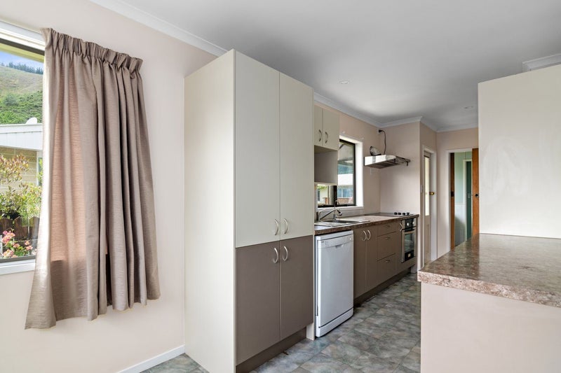 120 Westbrook Terrace, The Brook, Nelson - Carousel 2