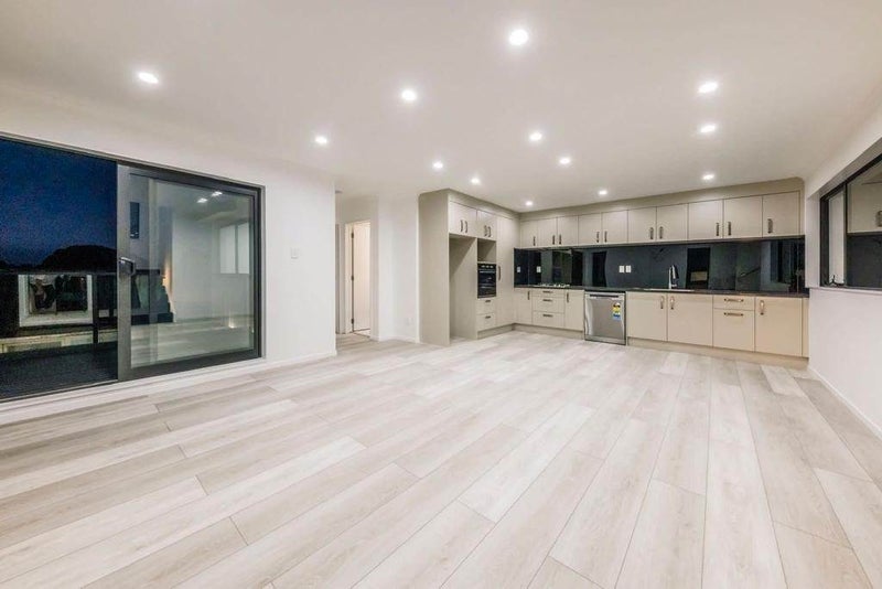 31B Waddell Avenue, Point England, Auckland - Carousel 16