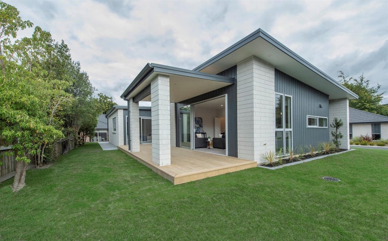 106A Rimuvale Street, Pukehangi, Rotorua - Carousel 1