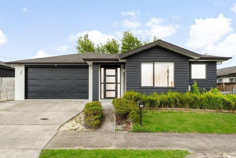 13 Ahorangi Road, Silverdale, Silverdale - Carousel 1