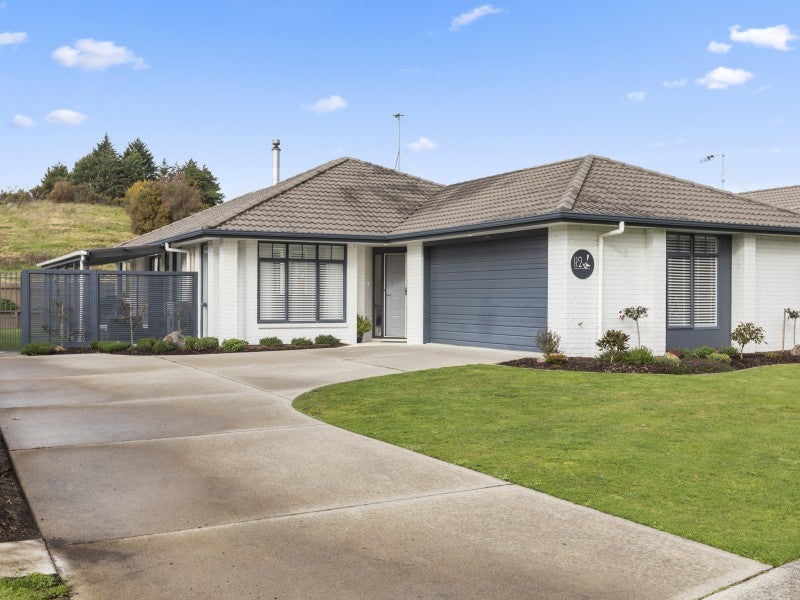 82 Sterling Gate Drive, Bethlehem, Tauranga - Carousel 1