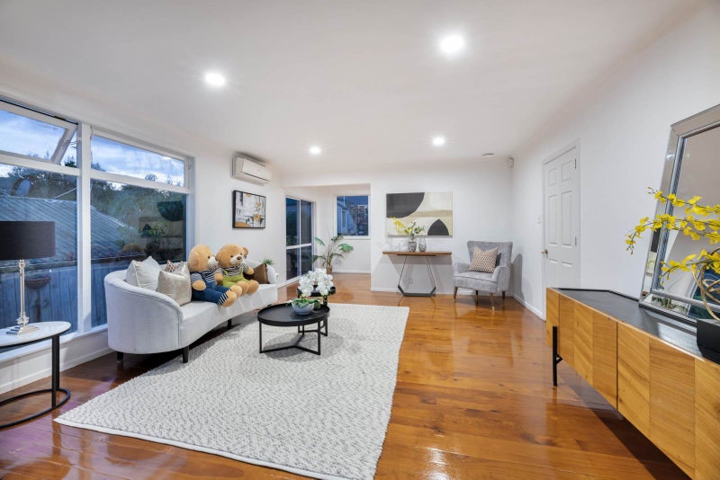 15A Nikau Street, New Lynn, Auckland - Carousel 1