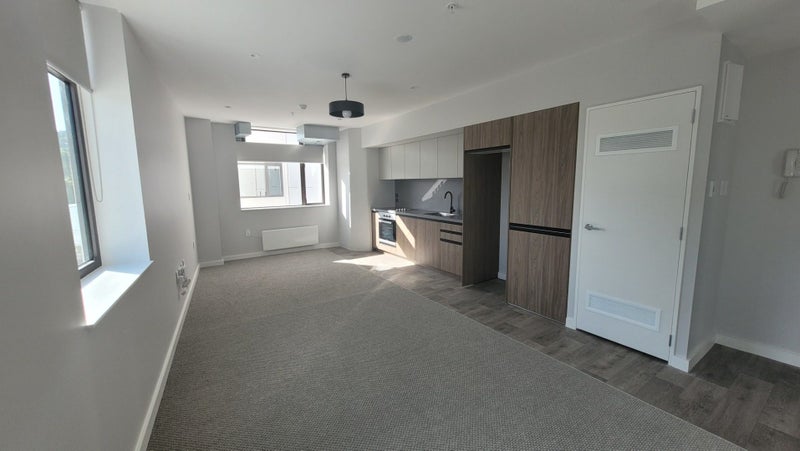 201/14 Laings Road, Hutt Central, Lower Hutt - Carousel 2