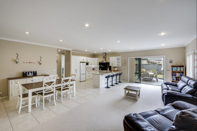 10 Squire Drive, Awatoto, Napier - Carousel 2
