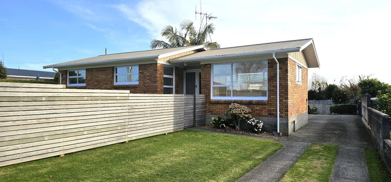 15A Hall Road, Matua, Tauranga - Carousel 1