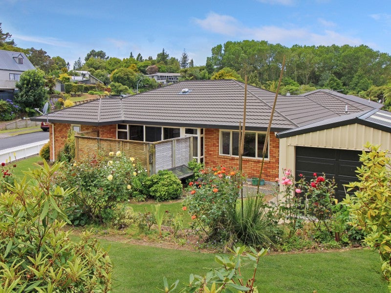 16 Thames Street, Welbourn, New Plymouth - Carousel 2