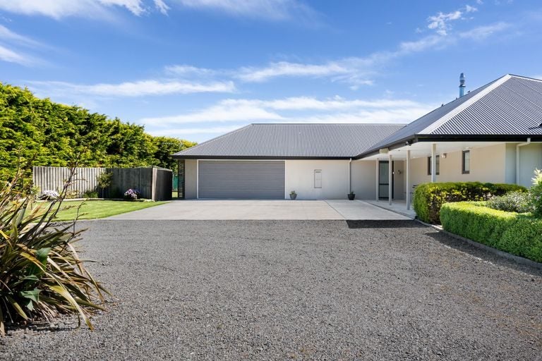 4/469 Maddisons Road, Christchurch - Carousel 2