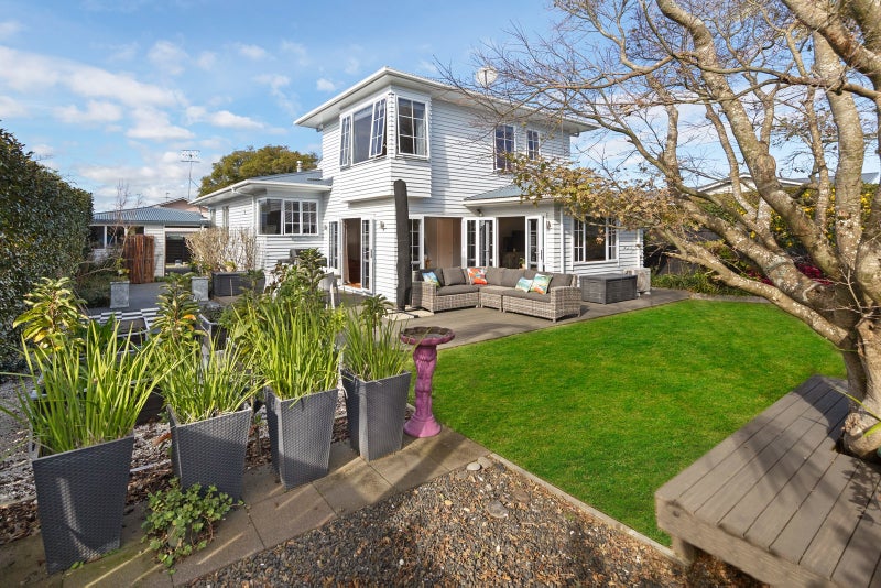 14 Celtic Crescent, Ellerslie, Auckland - Carousel 2