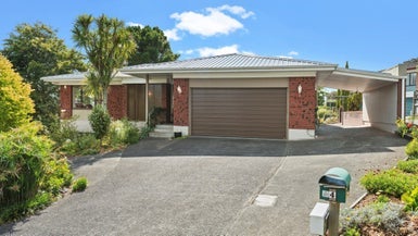 4 Wairata Place, Te Atatu South, Auckland - Carousel 1