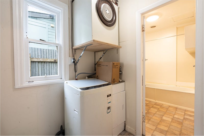 31 Maitland Street, Dunedin Central, Dunedin - Carousel 12