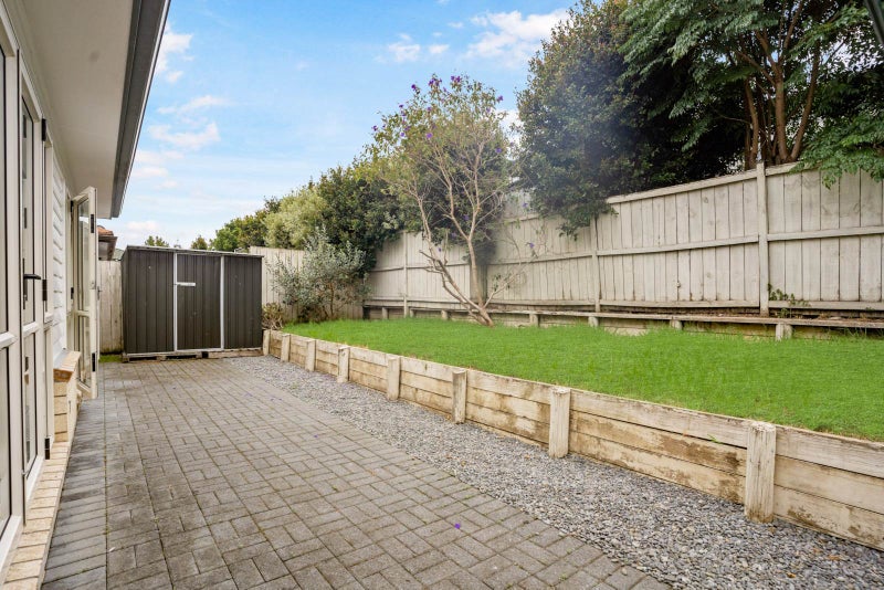 10 Maypark Crescent, Flat Bush, Auckland - Carousel 2