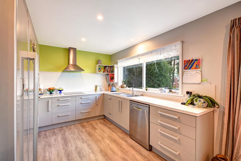 11 Skibo Street, Kew, Dunedin - Carousel 2