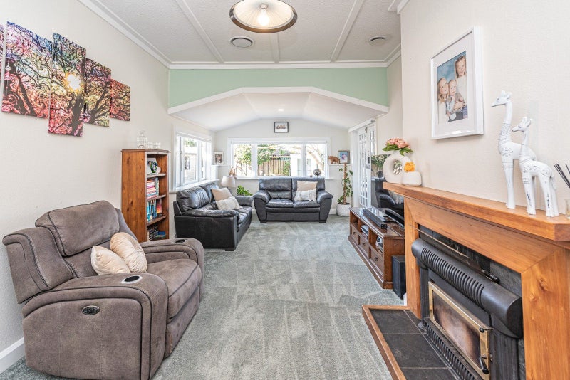 50 Fitzherbert Avenue, Tawhero, Whanganui - Carousel 2