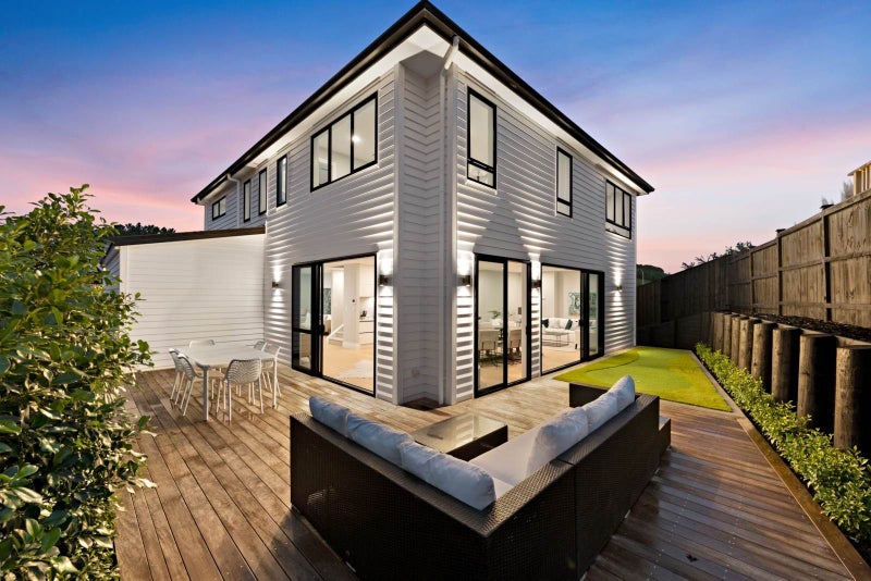 65 Rathmullen Place, Pinehill, Auckland - Carousel 2