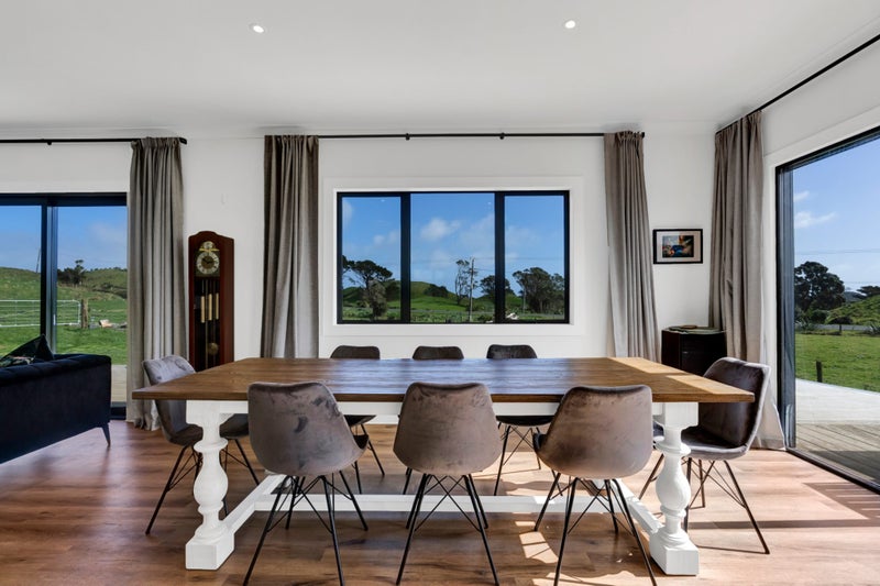 6190 South Road, Rahotu, Opunake - Carousel 1