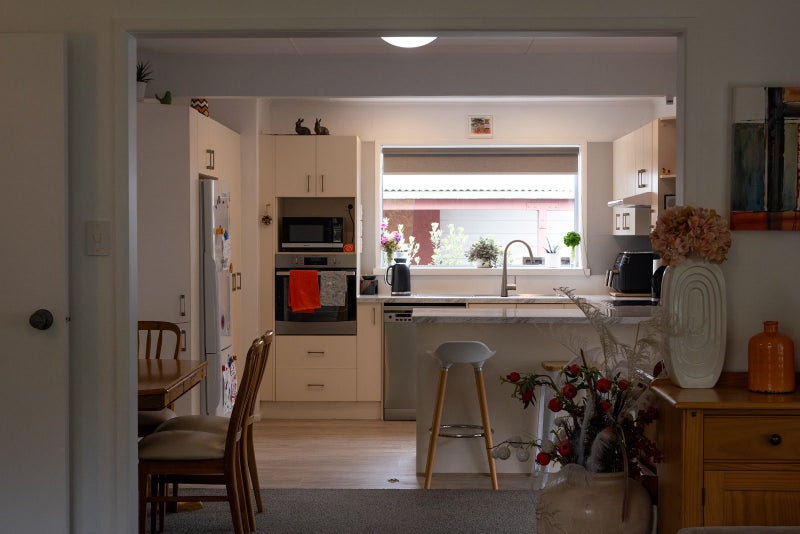 5 Healey Place, Whataupoko, Gisborne - Carousel 2