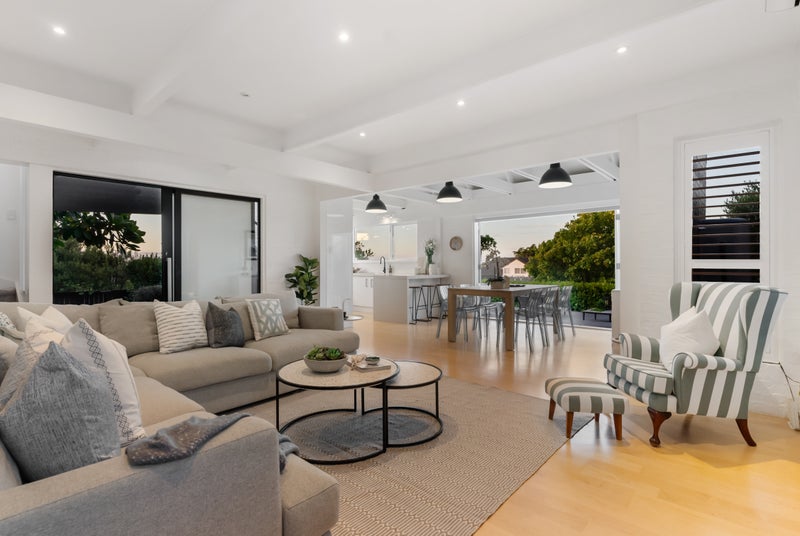 49 Ripon Crescent, Meadowbank, Auckland - Carousel 2