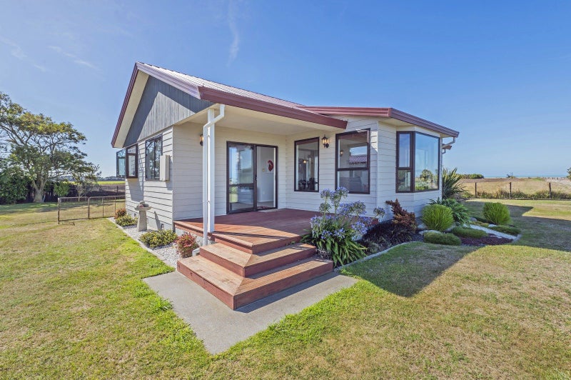 10 Ocean View Place, Leeston - Carousel 1