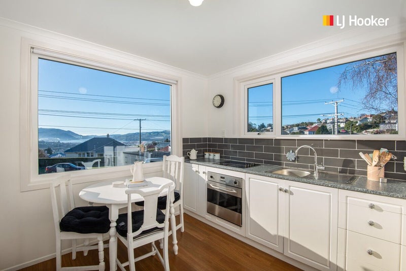 146 Riselaw Road, Calton Hill, Dunedin - Carousel 2