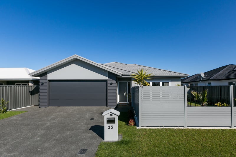 25 Hurunui Drive, Te Awa, Napier - Carousel 2