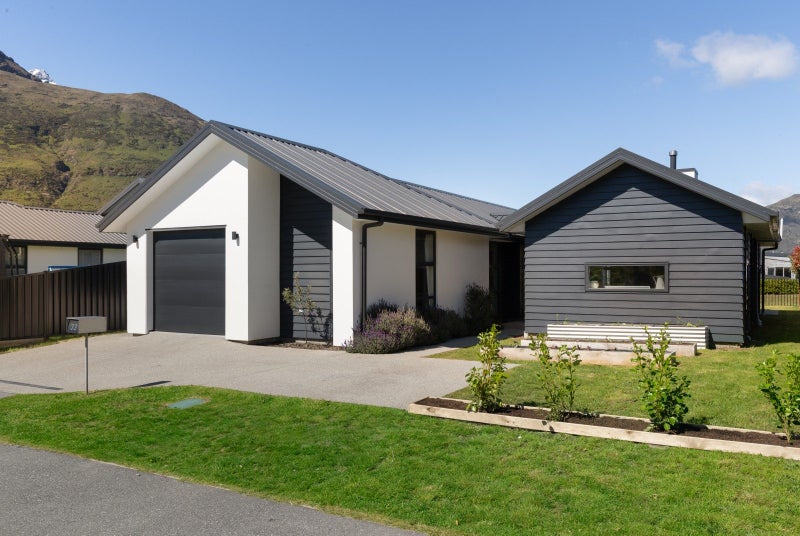 33 Peterley Road, Lower Shotover, Queenstown - Carousel 1