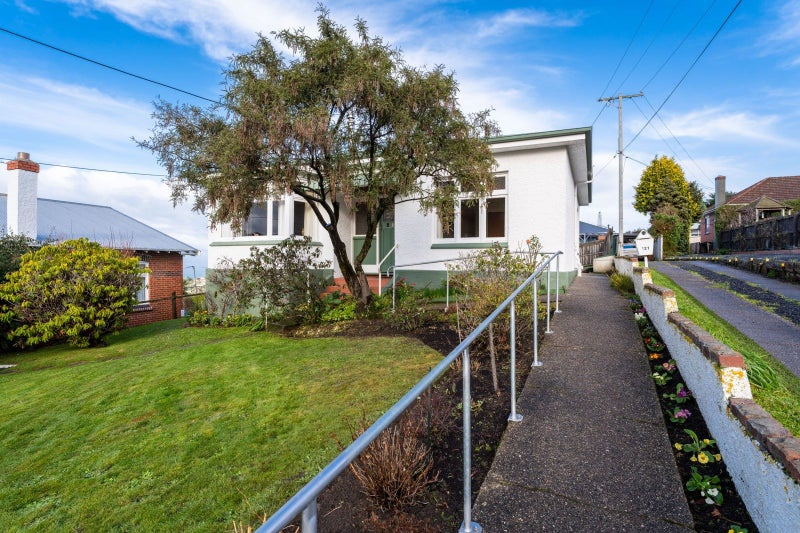 119 Oakwood Avenue, Balaclava, Dunedin - Carousel 2