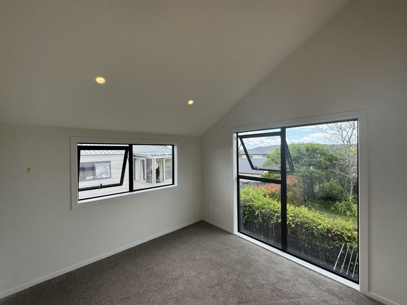 9/320 Rangatira Road, Beach Haven, Auckland - Carousel 11