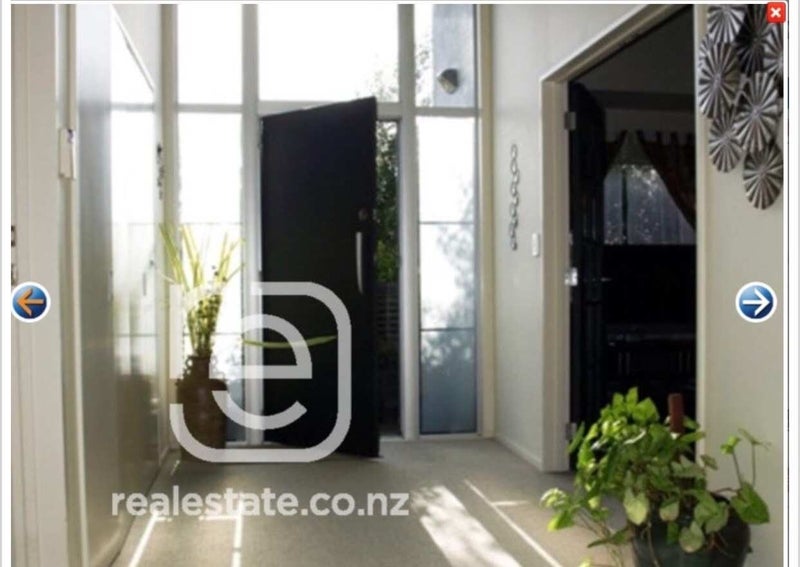 657 Beach Road, Rothesay Bay, Auckland - Carousel 2
