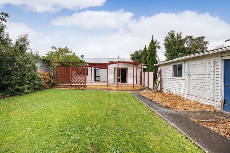 29 Argyle Avenue, Takaro, Palmerston North - Carousel 2