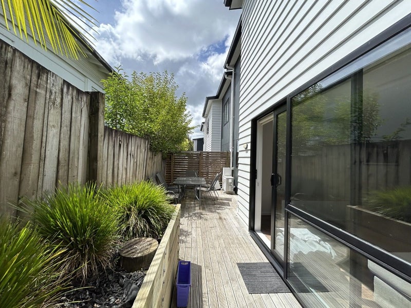 5/26 Hunter Street, Hamilton Lake, Hamilton - Carousel 11