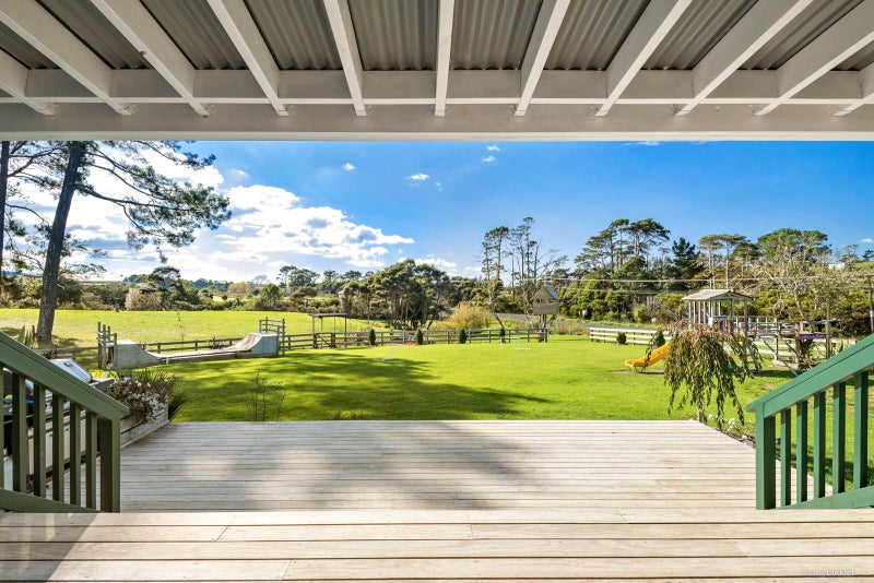 220 Waitakere Road, Henderson - Carousel 2