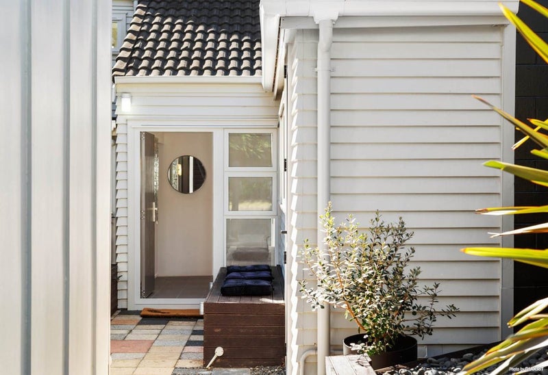 6/21 Richmond Avenue, Northcote Point, Auckland - Carousel 2