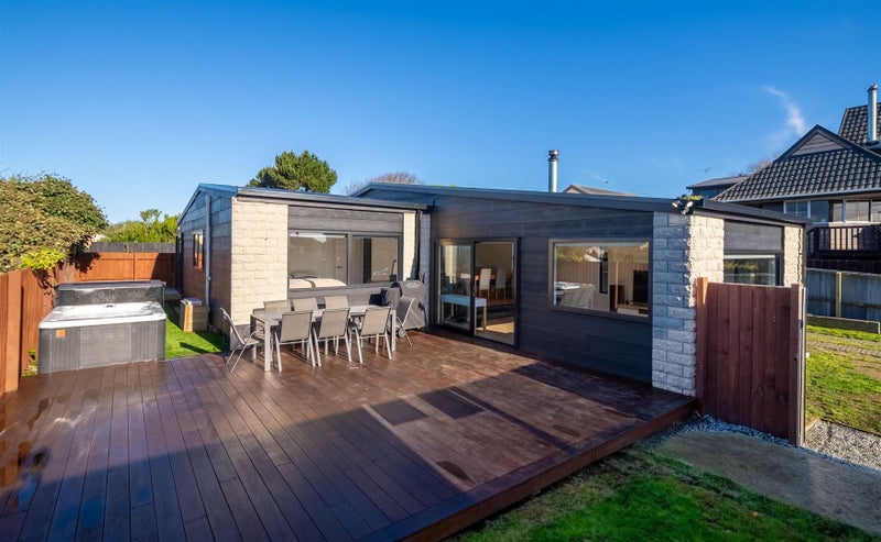 47 Tedder Avenue, North New Brighton, Christchurch - Carousel 1