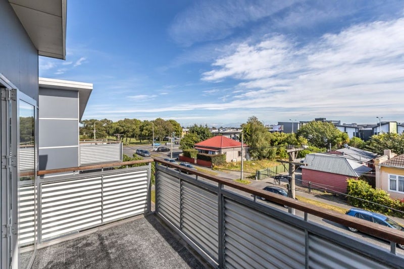 7/12 Hutcheson Street, Sydenham, Christchurch - Carousel 2